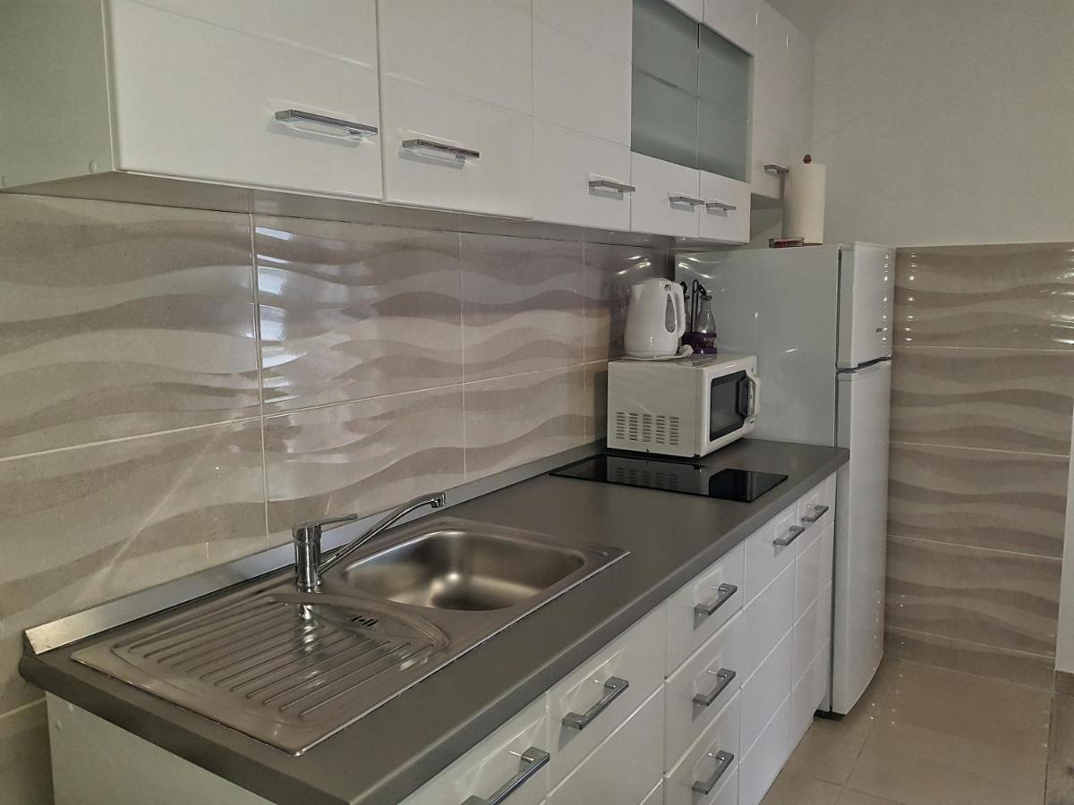 Apartman Nela Apartman Kaštel Sućurac Kültér fotó