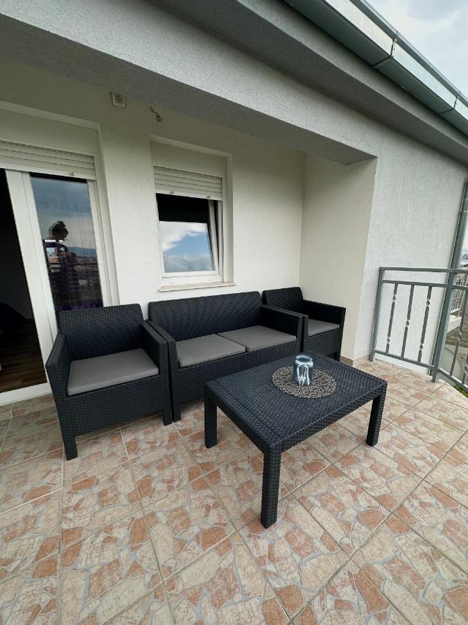 Apartman Nela Apartman Kaštel Sućurac Kültér fotó